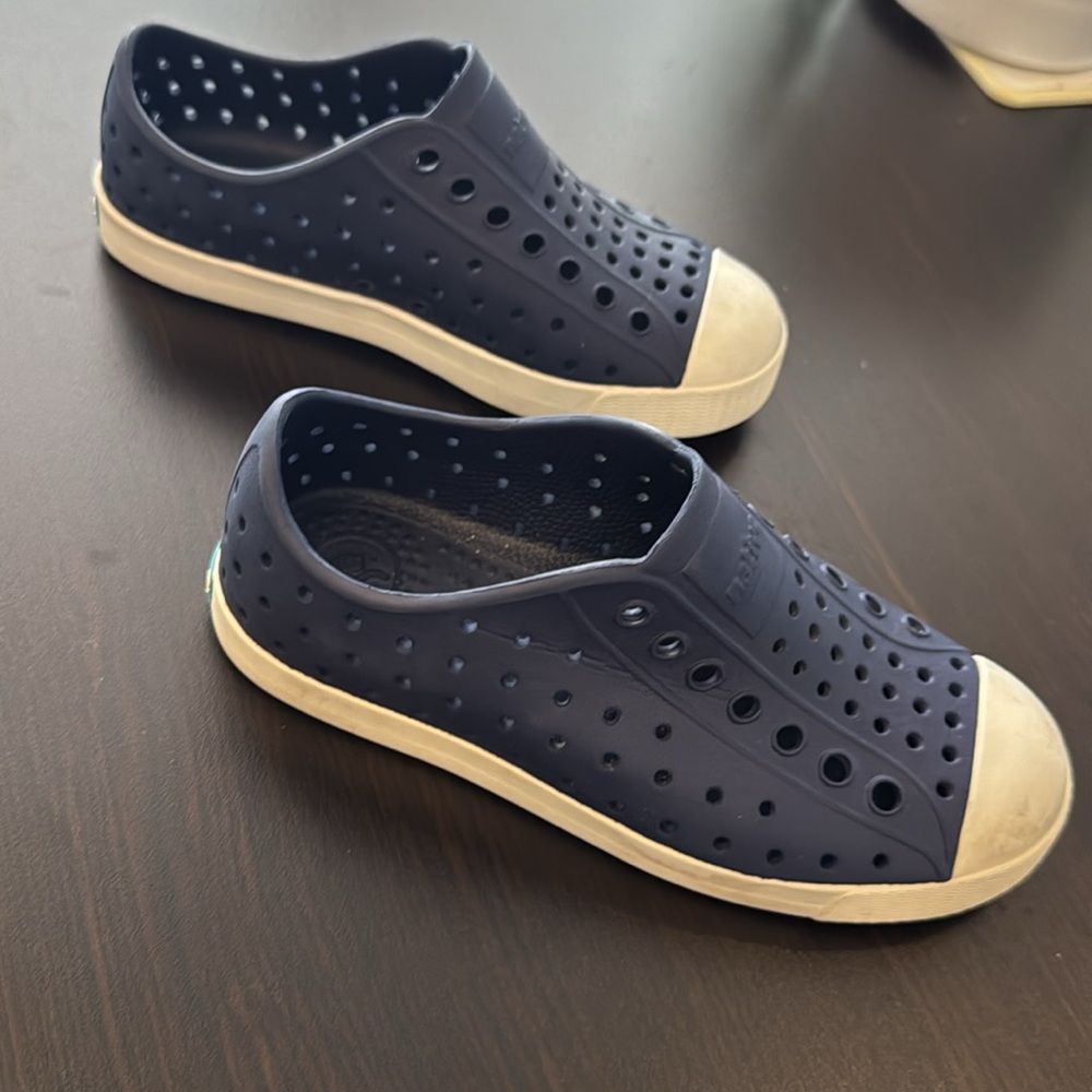 Native Kids Navy Water Shoes Size C13 - Picture 5 of 11